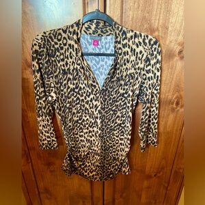 Vince Camuto animal print top
